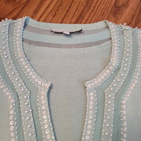 LOWEST PRICE Lightweight sweater w stunning detail - Picture 10 of 15